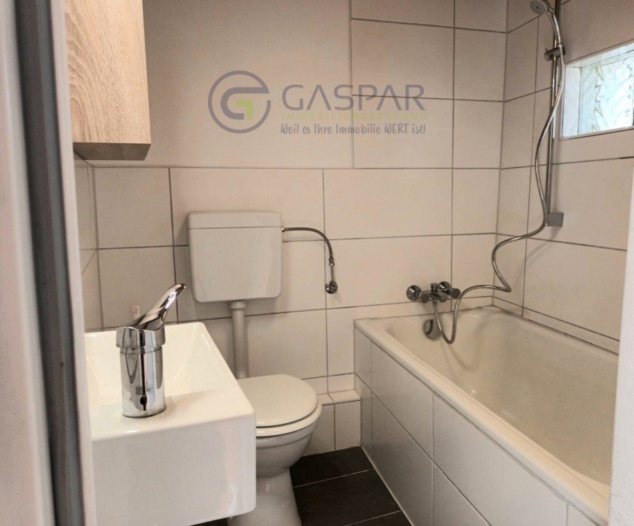 Bad Einfamilienhaus H�rtgenwald