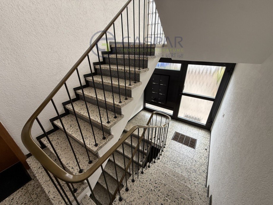 Treppenhaus Mehrfamilienhaus H�rtgenwald