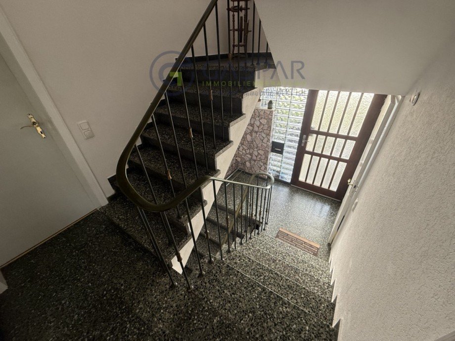 Treppenhaus Doppelhaush�lfte Heimbach