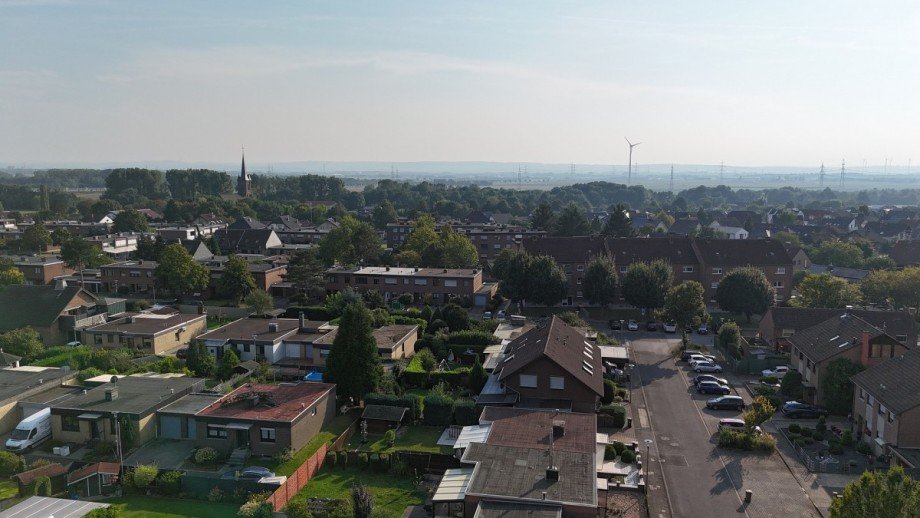 dji_fly_20240905_173816_0128_1726198576994_photo Doppelhaush�lfte Niederzier