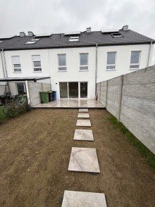 Gartenansicht Modernes Reihenmittelhaus in D�ren mit Garten und KfW 45 Standard