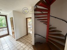 Treppe zum OG Doppelhaush�lfte zum wohlf�hlen zur Miete in Heimbach - Hasenfeld