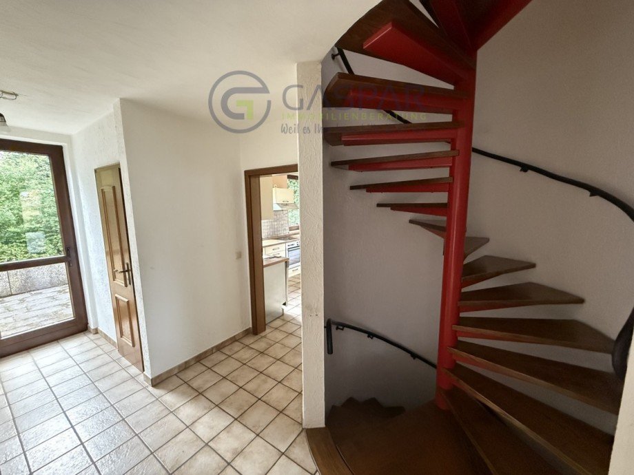 Treppe zum OG Doppelhaush�lfte Heimbach