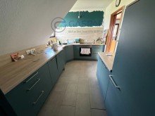 K�che Mehrst�ckiges Wohnhaus mit Klinkerfassade, Wendeltreppe und Balkon