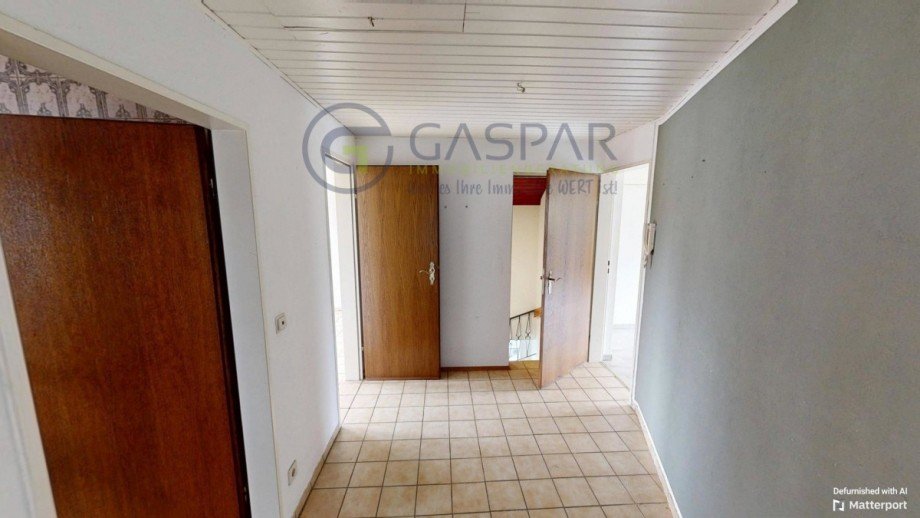 Flur DG Zweifamilienhaus Kreuzau