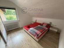 Schlafzimmer I In diesem Mietshaus in Heimbach l�sst es sich gut LEBEN