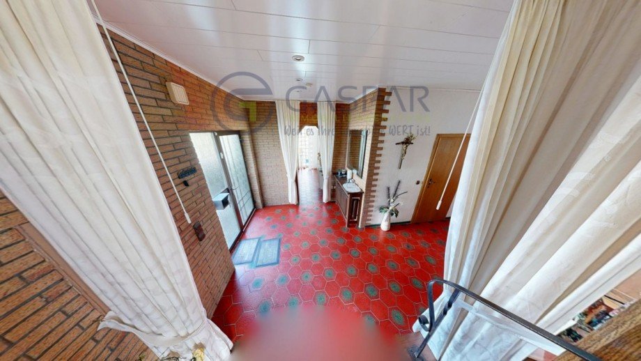 EG Eingang Blick Treppe OG Einfamilienhaus D�ren