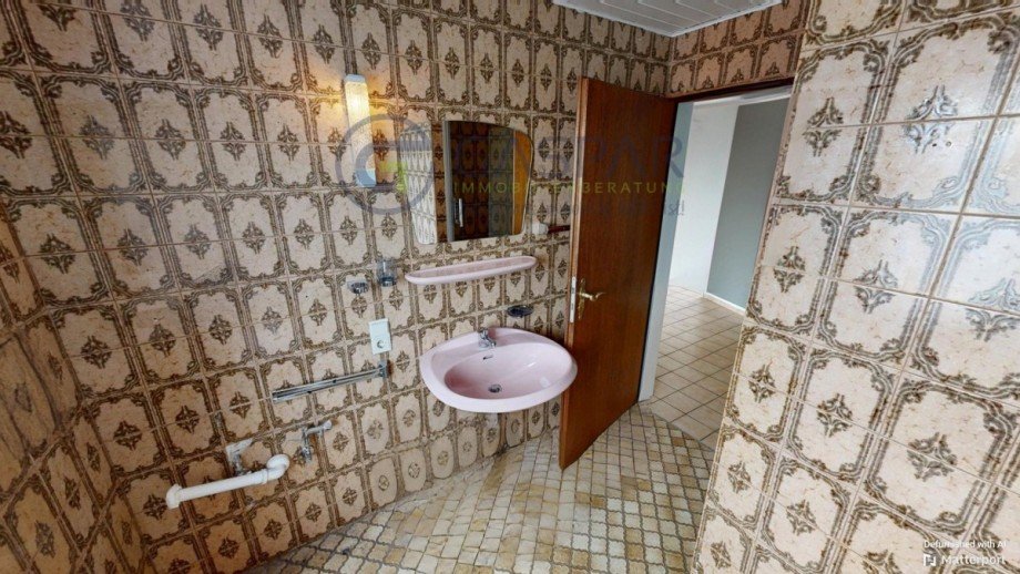 Bad DG Zweifamilienhaus Kreuzau