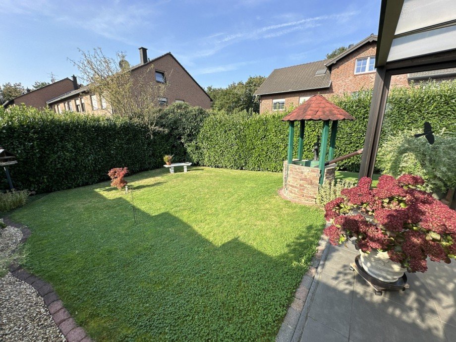 DJI_20240905_170024_601 Doppelhaush�lfte Niederzier