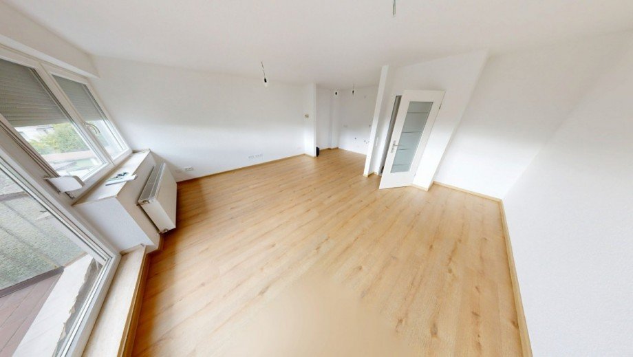 Wohnzimmer mit K�chenbereich Etagenwohnung D�ren
