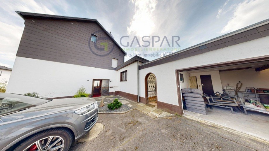 Haus und Garage Einfamilienhaus D�ren