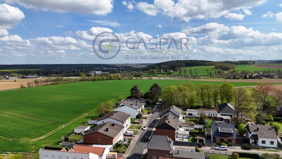 Drohnenaufnahme Umgebung Berzbuir Einfamilienhaus D�ren