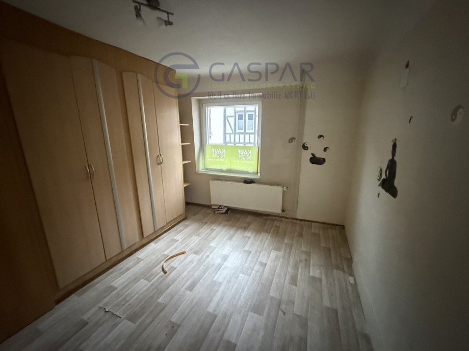 OG Zimmer V Zweifamilienhaus D�ren
