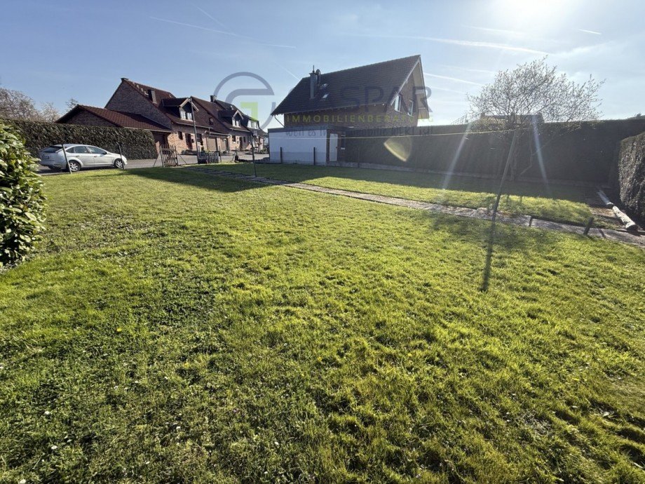 Sicht zur Stra�e Wohngrundst�ck Langerwehe / Schlich