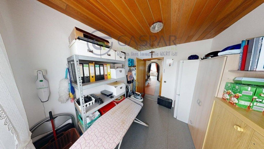Wohnung Obergeschoss Mehrfamilienhaus H�rtgenwald