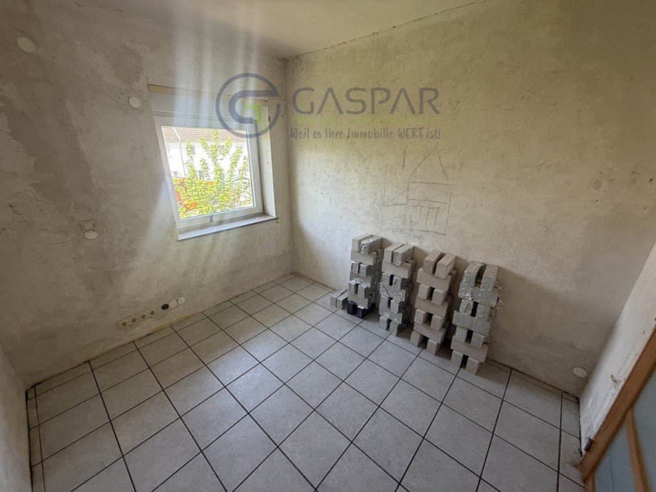 OG Zimmer II Reihenendhaus D�ren