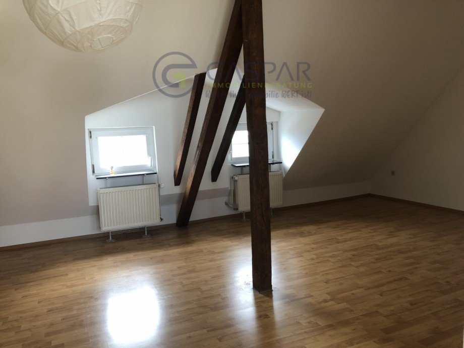 Wohnung DG Mehrfamilienhaus D�ren