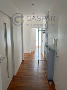 Diele Exklusives Leben in einer Penthouse Wohnung in D�ren
