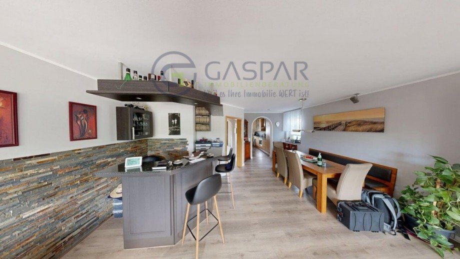 Esszimmer mit Bar Doppelhaush�lfte Kreuzau