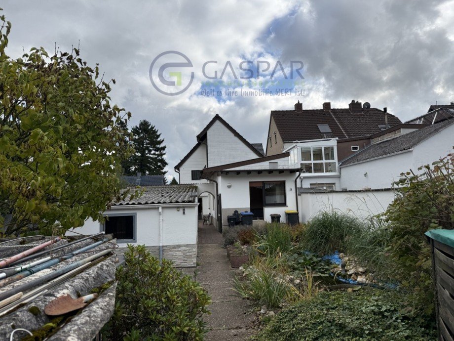 Garten Hausansicht Einfamilienhaus Kreuzau