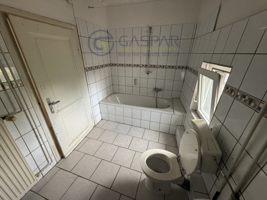 OG Bad Zweifamilienhaus D�ren