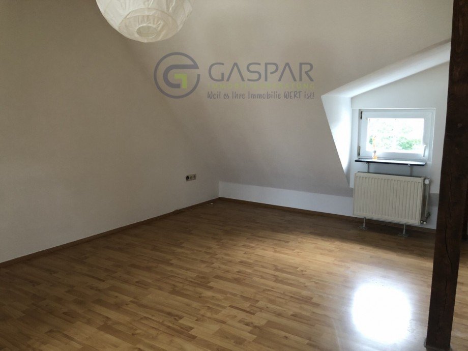 Wohnung DG Mehrfamilienhaus D�ren