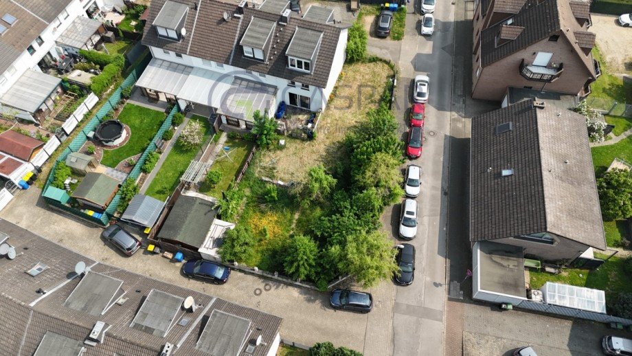 Drohne V Reihenendhaus D�ren